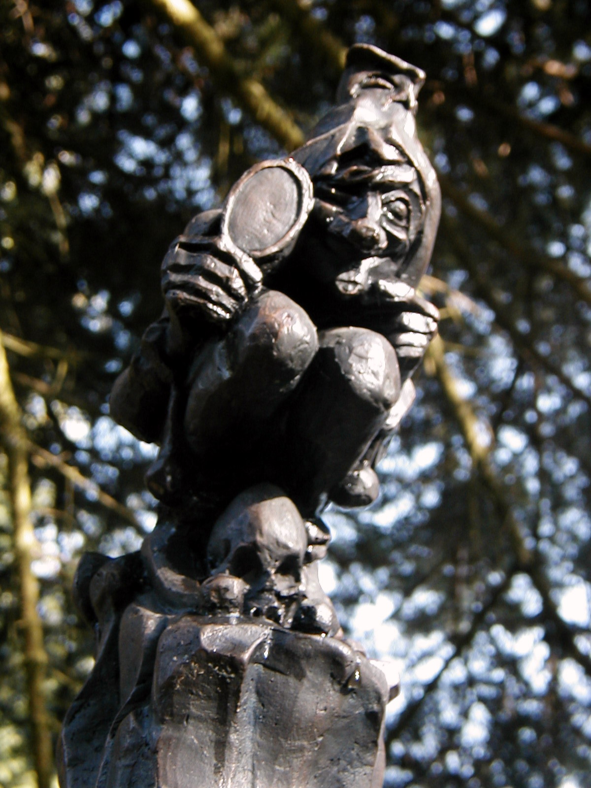 rudolf-warnecke-till-eulenspiegel-bronze-plastik