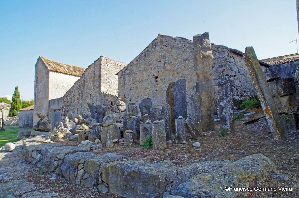 PINTURAS EM PENICHE Passando pelo Moledo Lourinhã