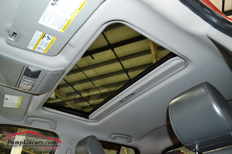 AWESOME NISSAN FRONTIER SL w/ 5-FT BED THAT'S FULLY SERVICED WITH 4