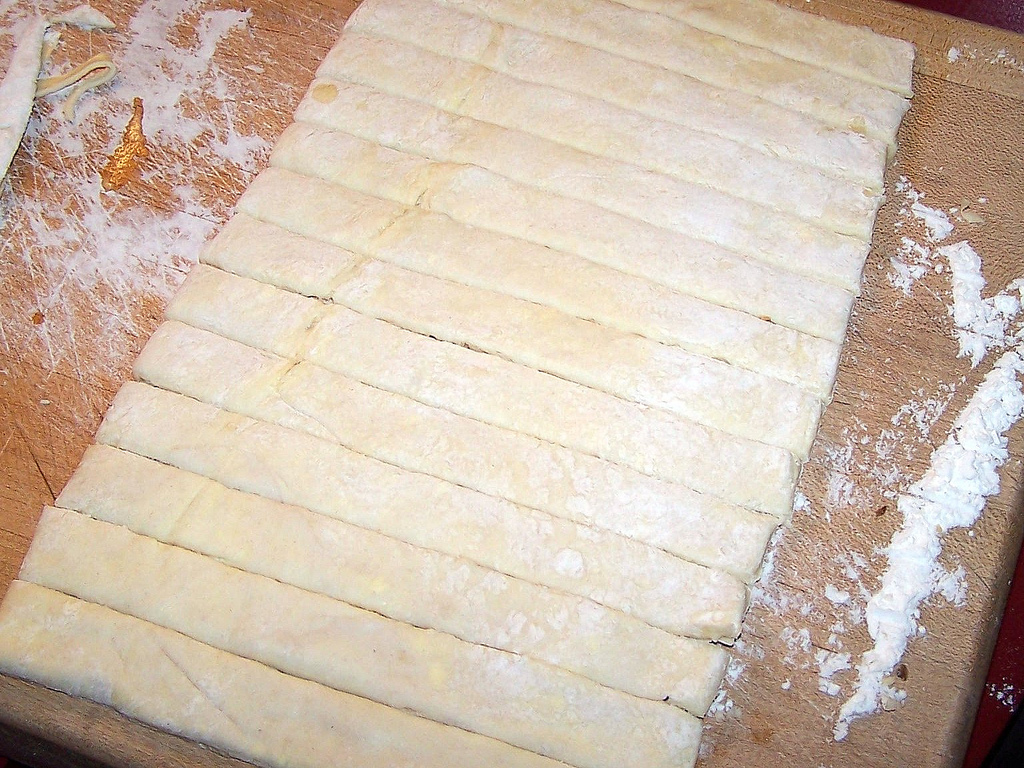 OllaPodrida Smoked Gouda Cheese Straws