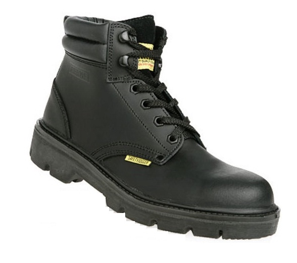 Boiler suit and workwear manufacturer: safety shoes manufacturer in pune