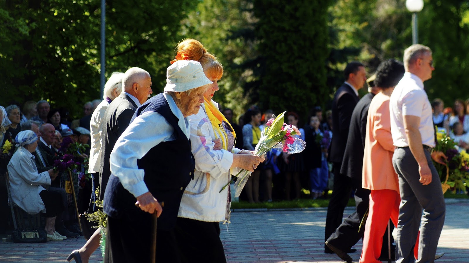 Глазков май. Фотографии фотографов 9 мая. праздник &quot;девятая&quot; фото. глазков маи.