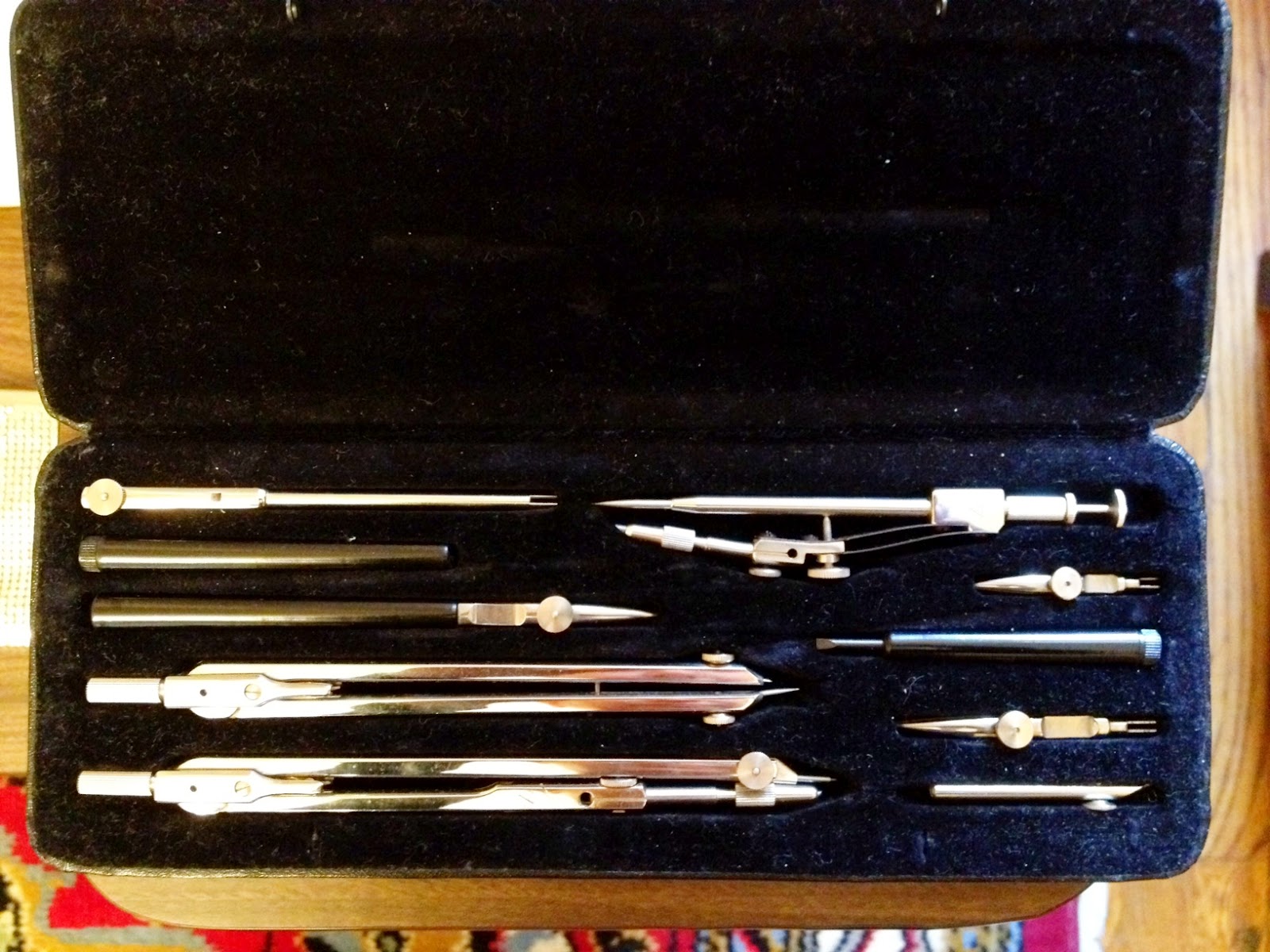 Outremont Vintage Vintage geometry set (1960s)