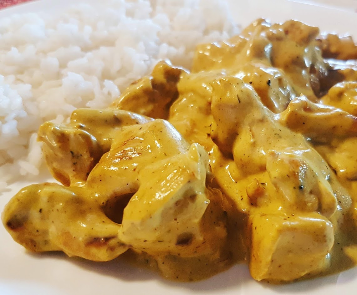 CHICKEN IN CURRY SAUCE Macedonian Cuisine