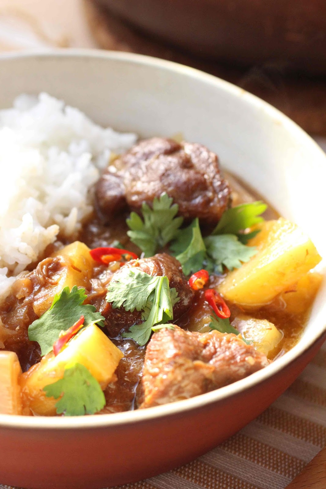 Un Peu Gay Dans Les Coings Curry De Joues De Porc Comme A Macao