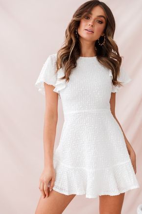 What to Wear to a Bridal Shower : White Dresses
