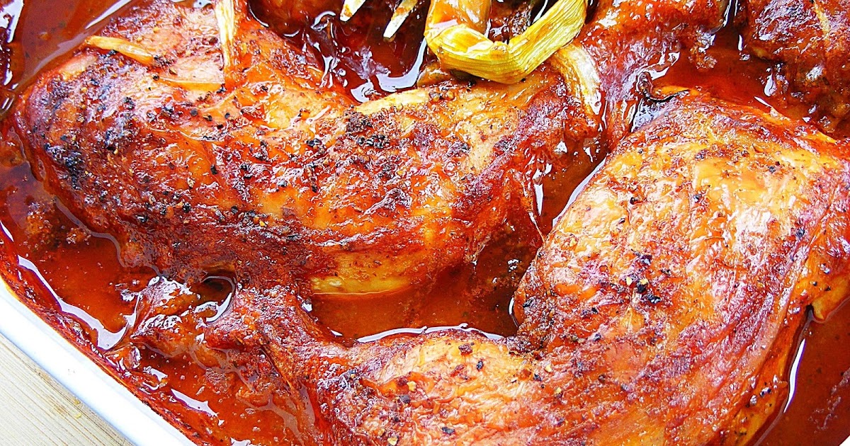 Food and lens Guajillo chili chicken.