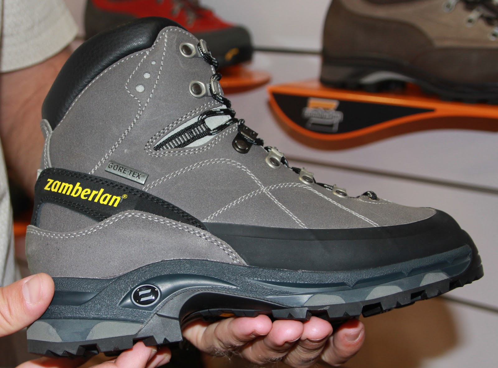 Zamberlan FootwearTrekking, Hiking, Lifestyle Boots 2012/13