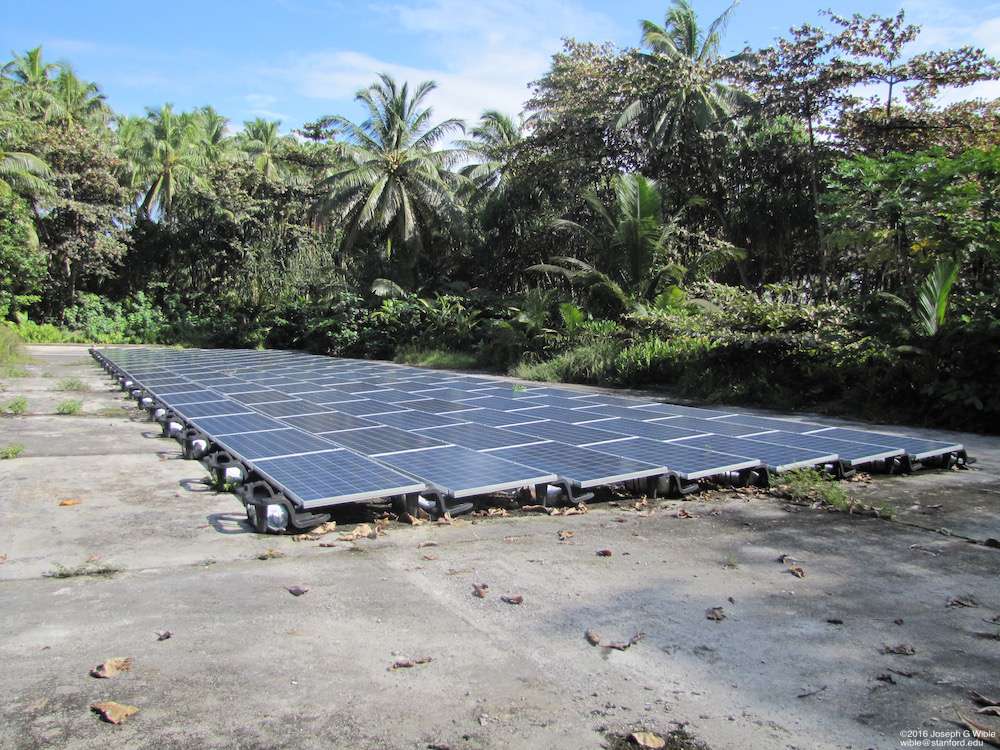 Librarian on Palmyra Atoll: Here a solar panel, there a solar panel