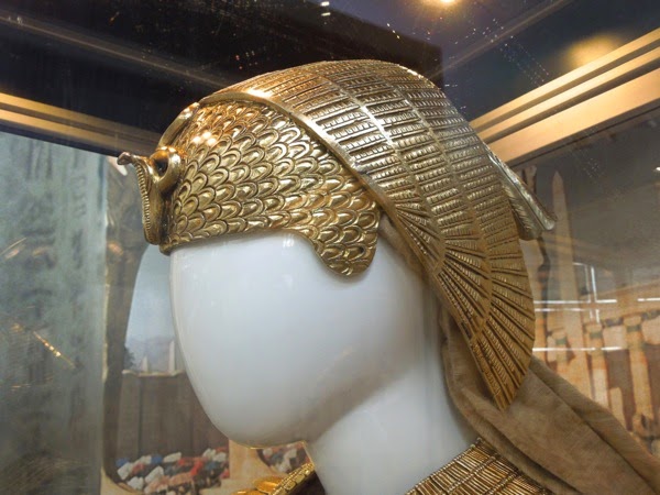 Exodus Gods and Kings Ramesses crown