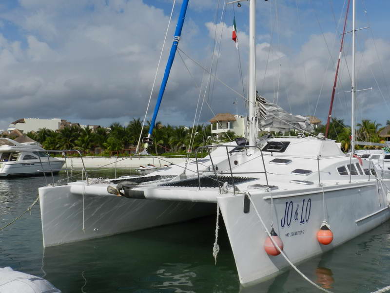 catamaran JOLO para paseos