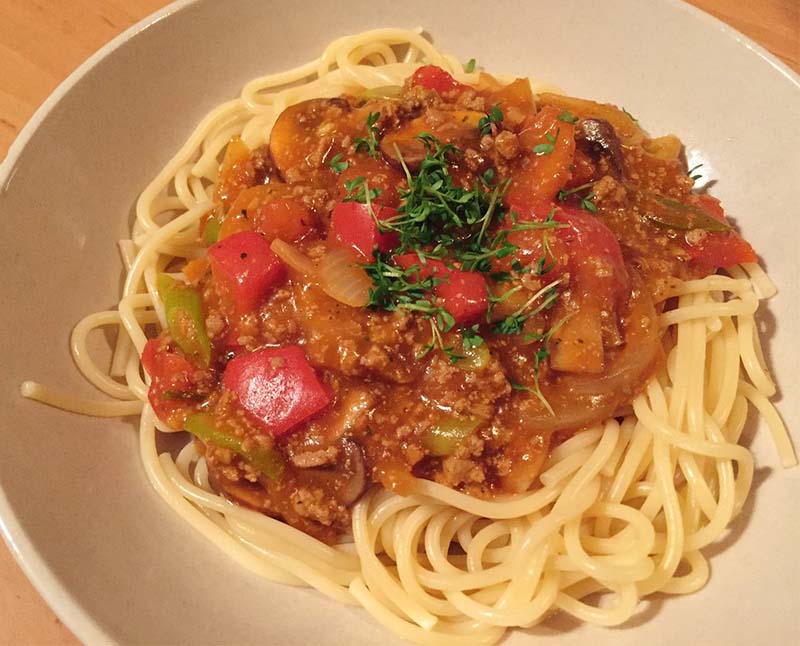 Cara Membuat Saus Spaghetti Bolognese Sederhana - Dapur ...