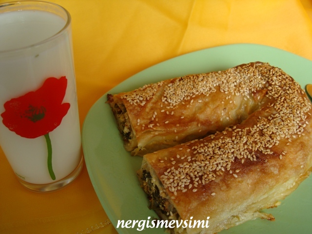 nergismevsimi GELİNCİK OTU BÖREĞİ