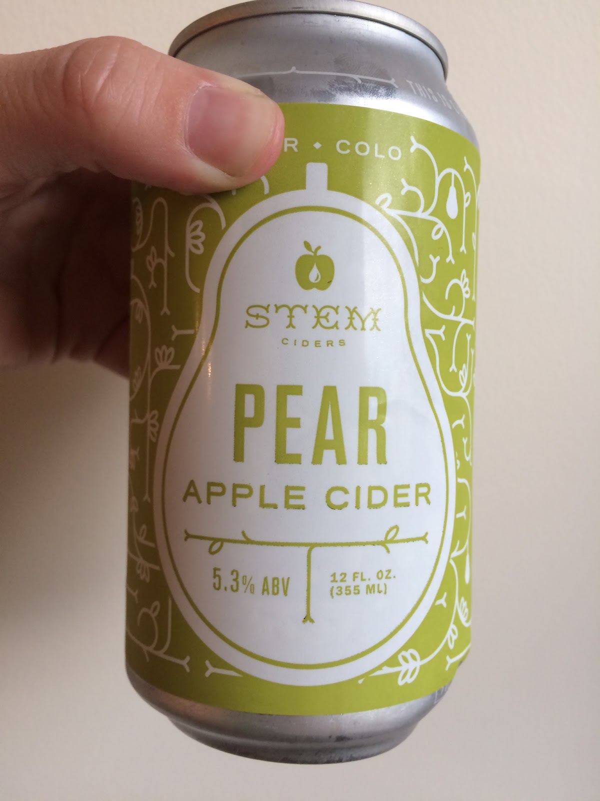 Along Came a Cider PickCider Review Stem Cider's Pear Apple Cider