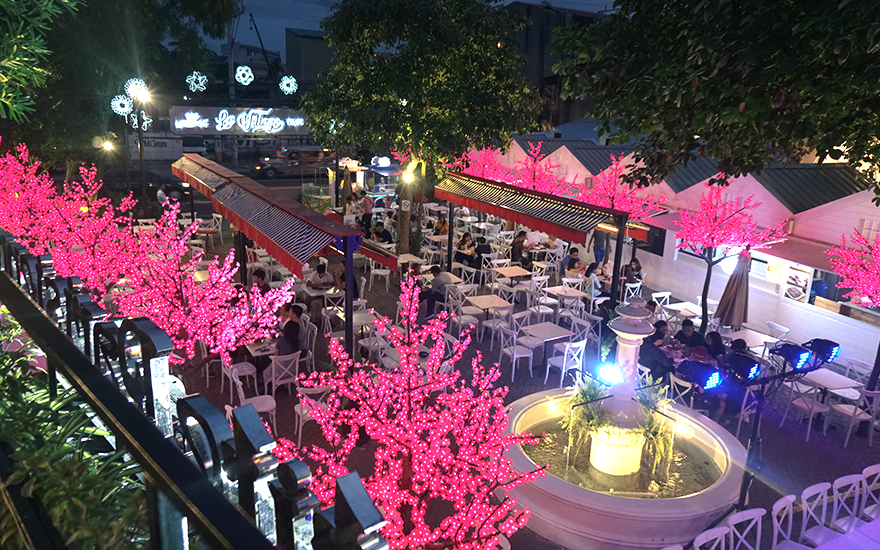 New Year In The Park Le Village Lifestyle Park Alyssa Tuangco