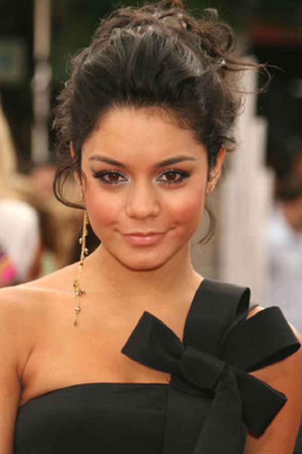 Magic Prom Party Top 10 Prom Hairstyles Which Make Your Look Good and