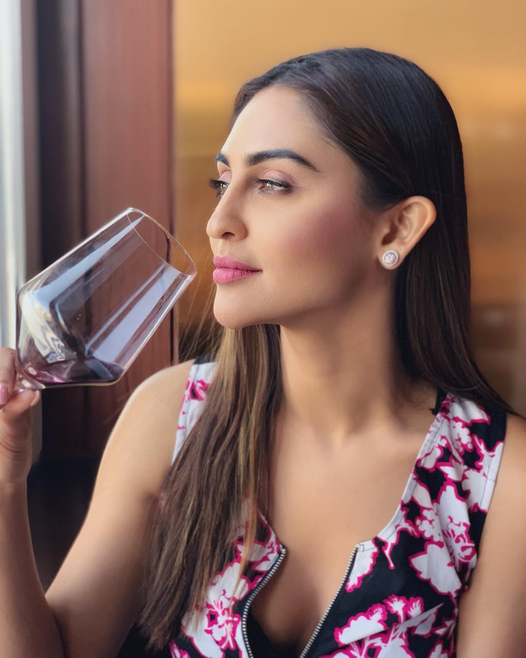 Krystle D'Souza HD Photos | Hot Images 2021