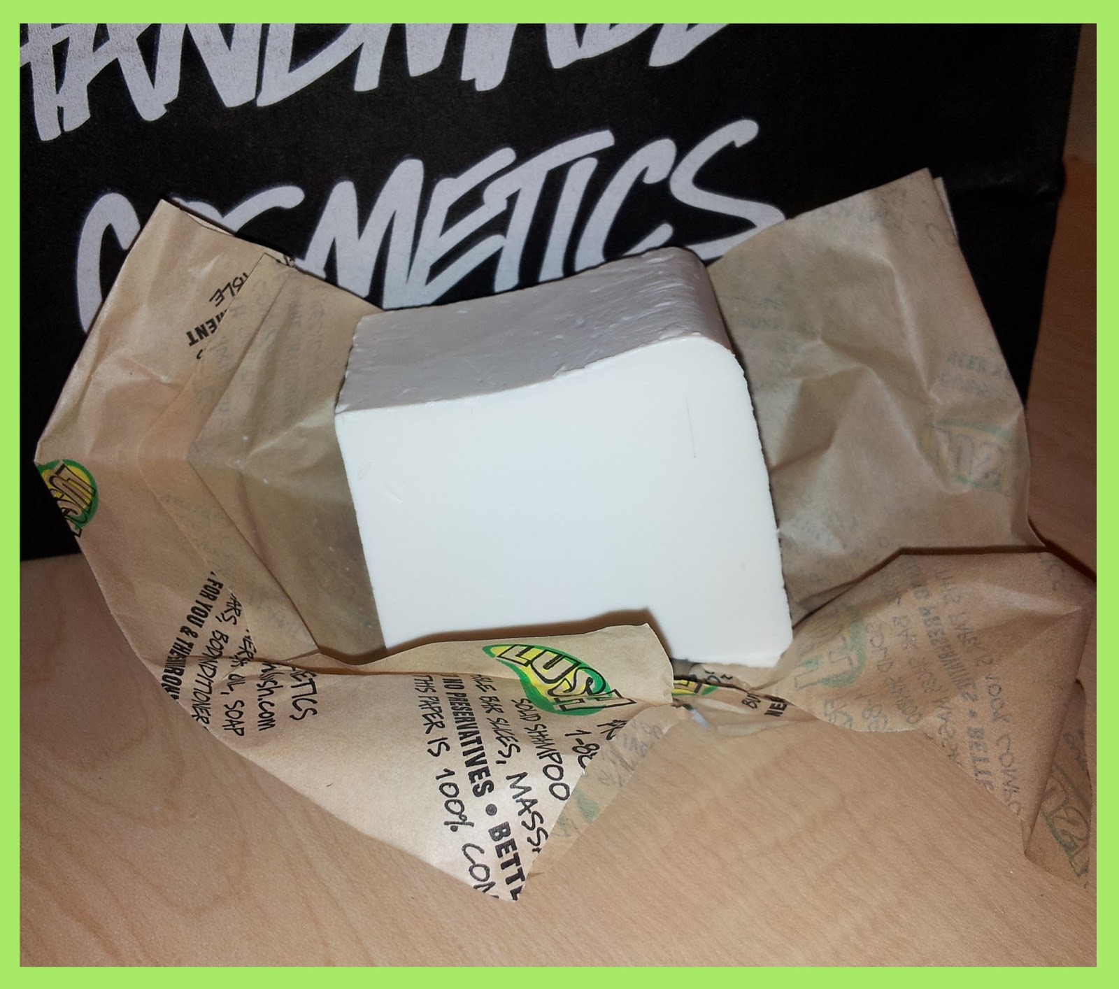 Lainamarie91 LUSH Bar Soap First Impression Review Alkmaar