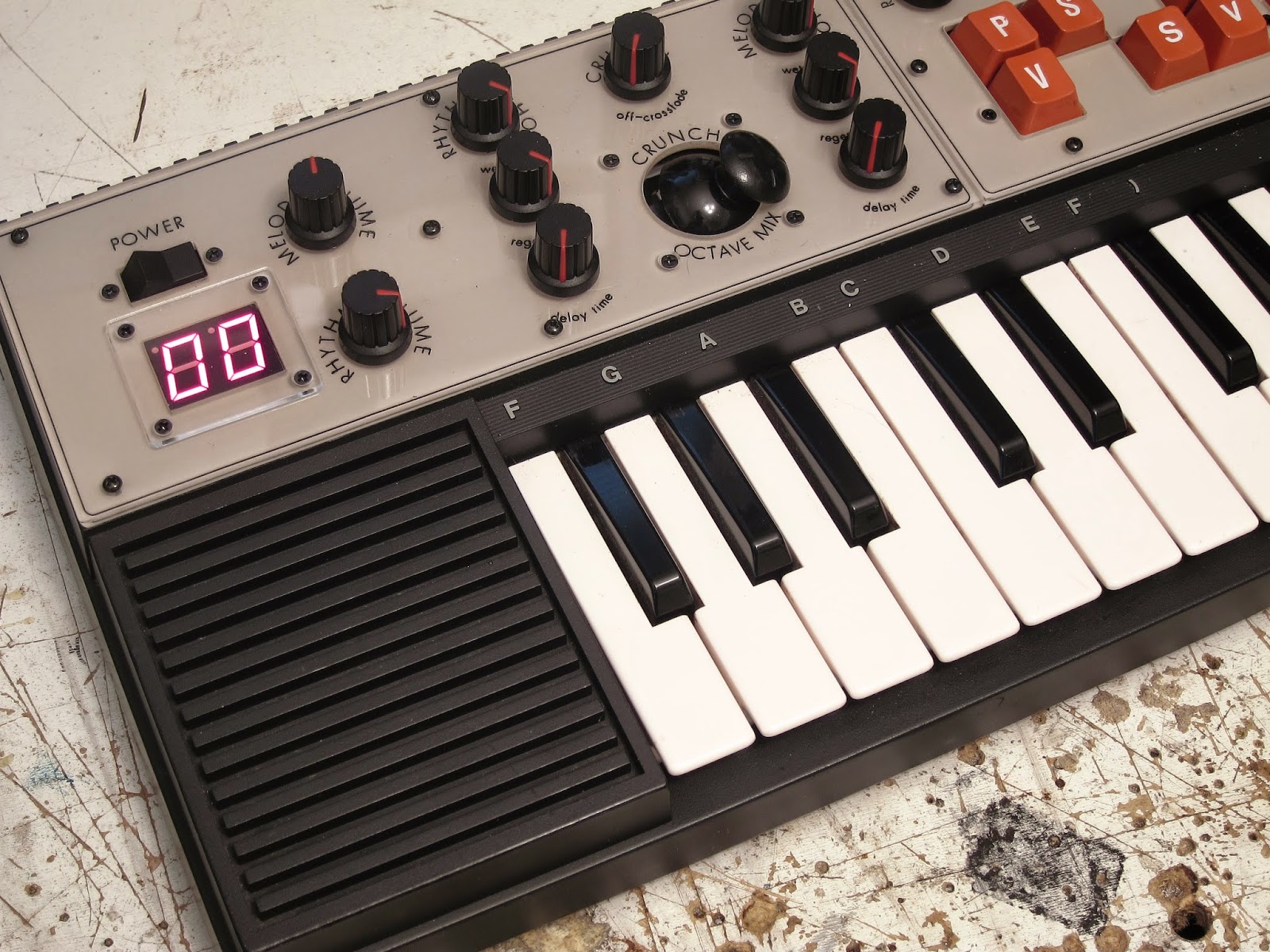 NOYSTOISE: YAMAHA PSS-170