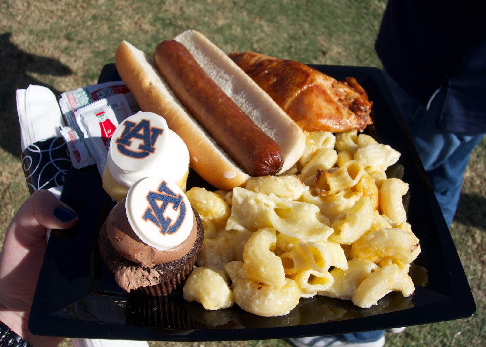 Los Angeles & The Rose Bowl Plain Chicken®