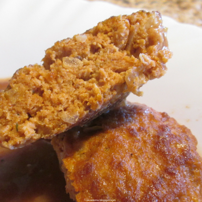 minced meat patties faširano meso / kosani odrezak