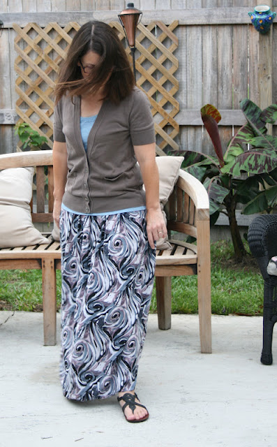 created blissfully: Crafterhours Skirt Week - Simple Maxi Skirt