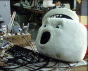 behind the scenes stay puft marshmallow man