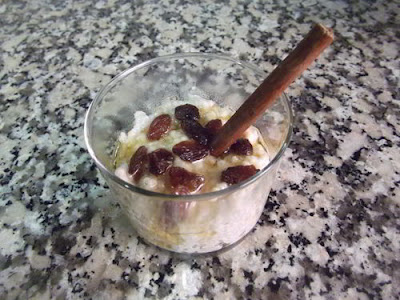 Porridge con pasas y miel
