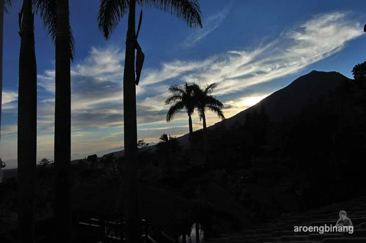 villa la lita gunung bunder