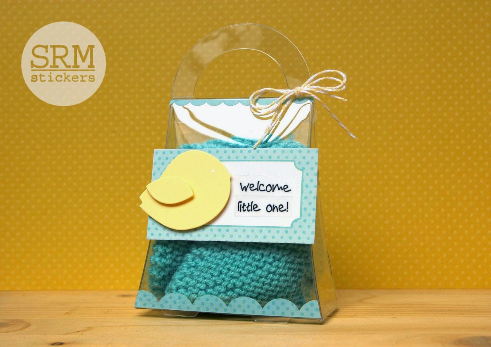 SRM Stickers Blog - Baby Booties Packaging by Lorena - #baby #booties #clearpurse #giftbox #labels #stickers #twine #DIY