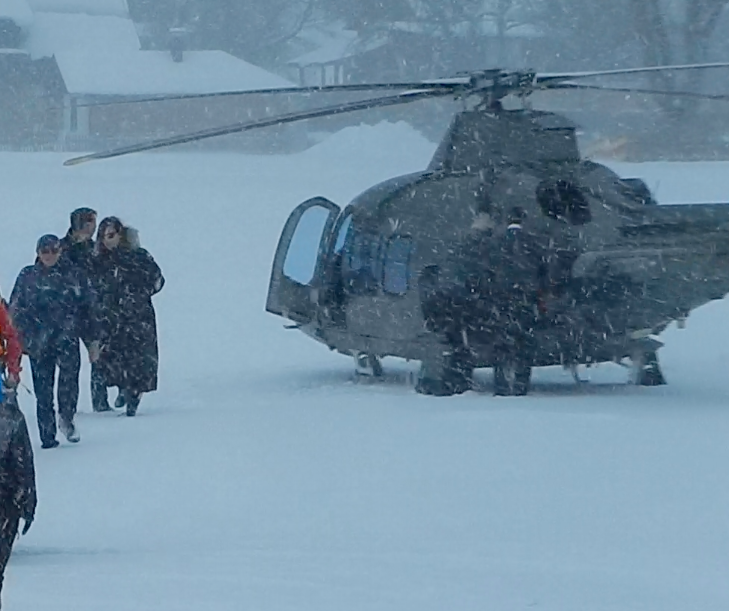 007 TRAVELERS: Daniel Craig and \