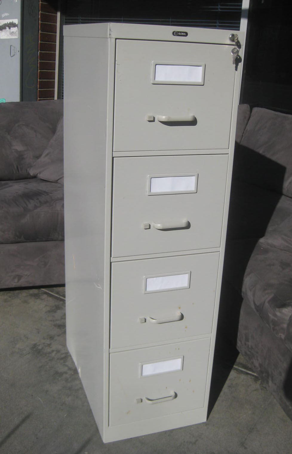 UHURU FURNITURE & COLLECTIBLES SOLD Locking File 45