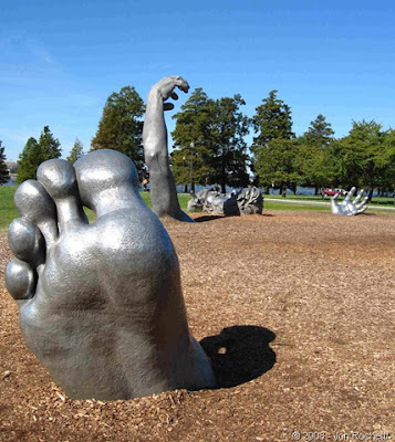 Escultura famosa de gigante  en Washintong D.C