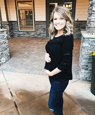 Josie Bates Balka, 21 weeks pregnant