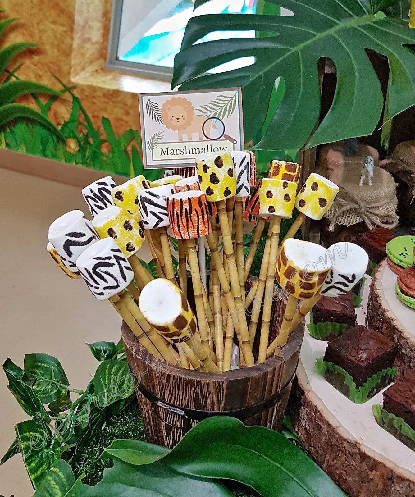 Safari themed Dessert Table (Please click on post for more pictures)