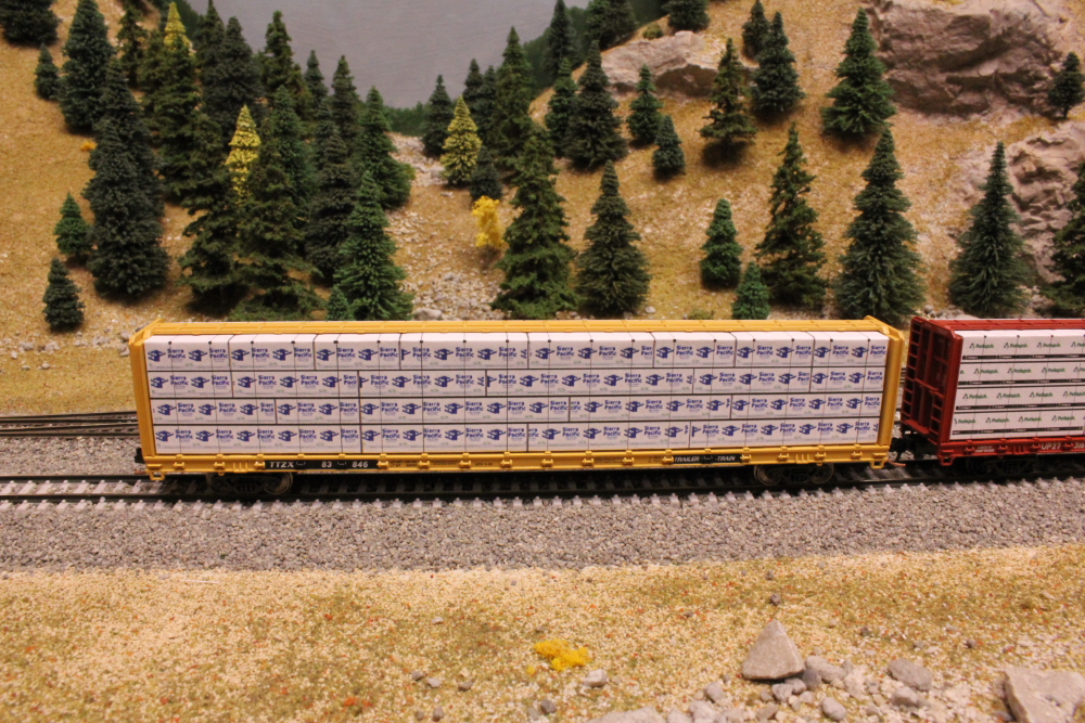N Scale Addiction: Lumber &amp; Gypsum Loads