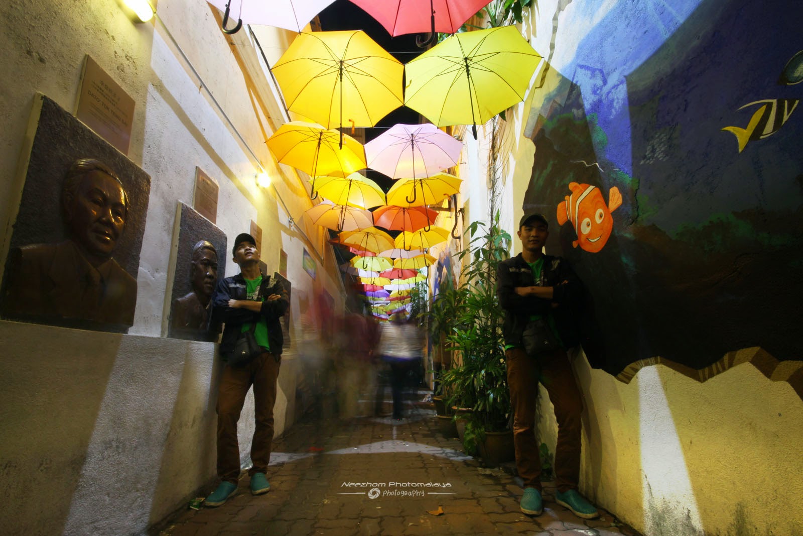 Lorong Payung di Kampung Cina, Kuala Terengganu ~ Neezhom