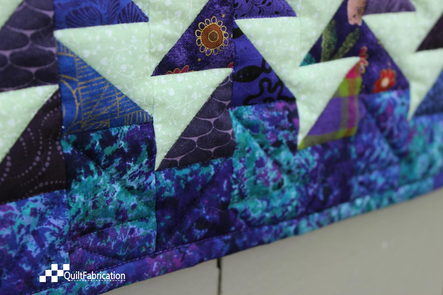 jagged x quilt