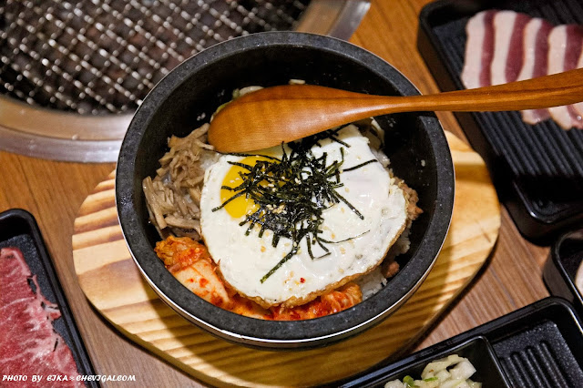 台中燒肉吃到飽推薦,香香燒肉工坊新開幕,超豐富肉品海鮮米食沙拉甜點湯品隨便點!