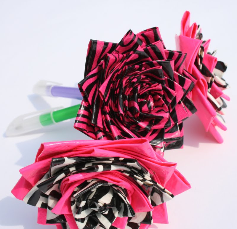 Team Chase: 4 and Counting: Duct Tape Flower Pens-Set 3