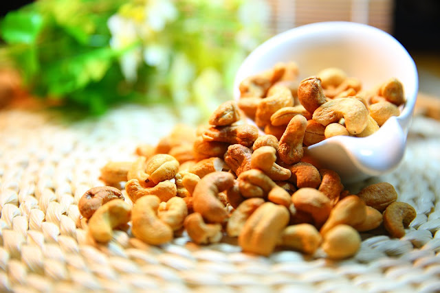 Why You Should Include Cashew Nuts in Your Diet