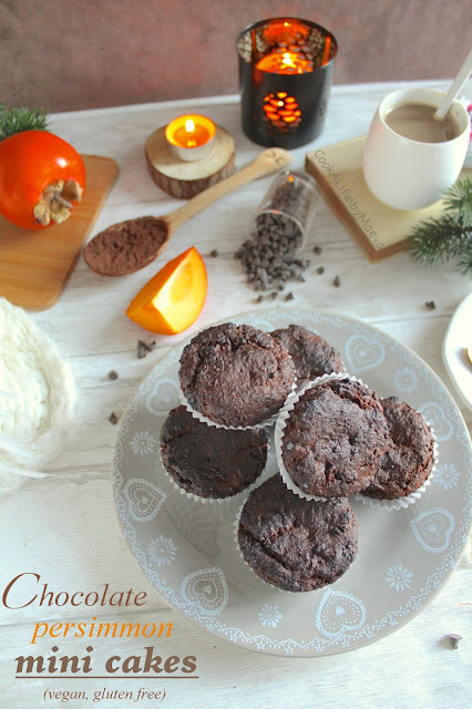 Chocolate cocoa persimmon mini cakes (vegan and gluten free option) • Cook A Life! by Maeva