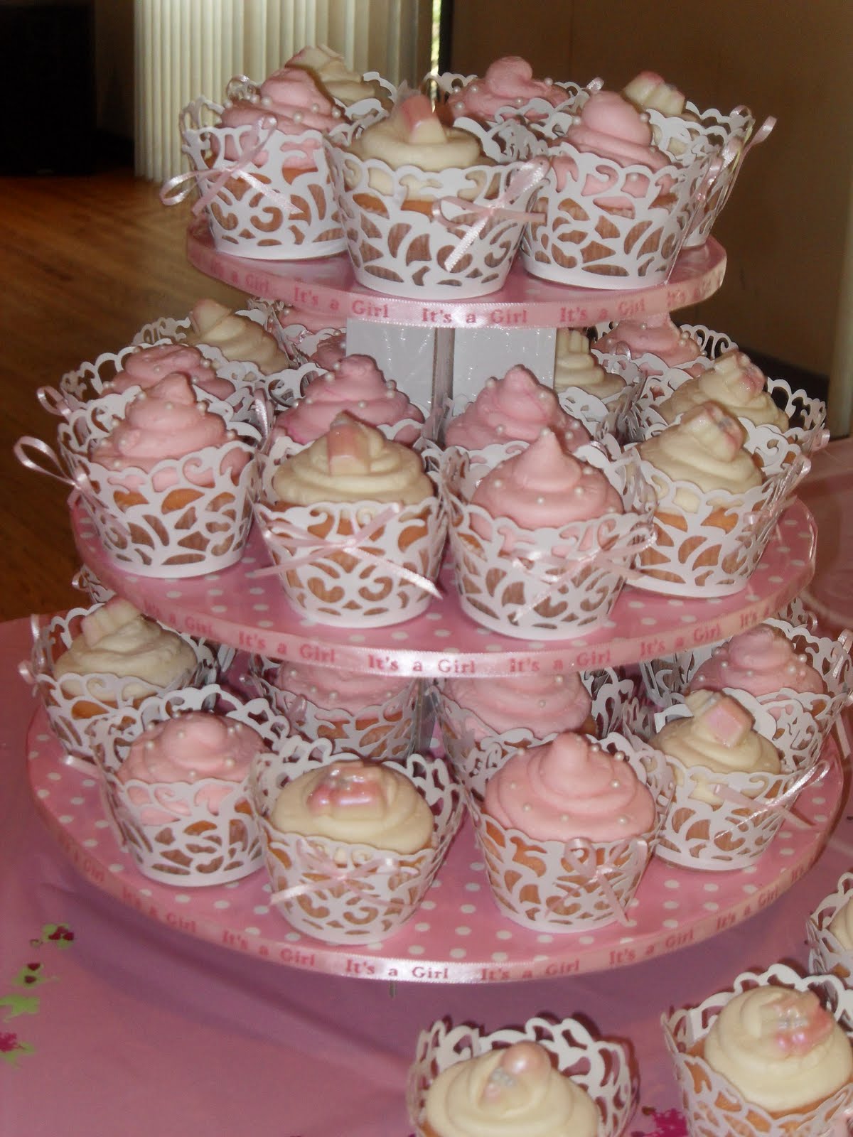 sweet-treats-by-angie-baby-shower-cupcake-tower