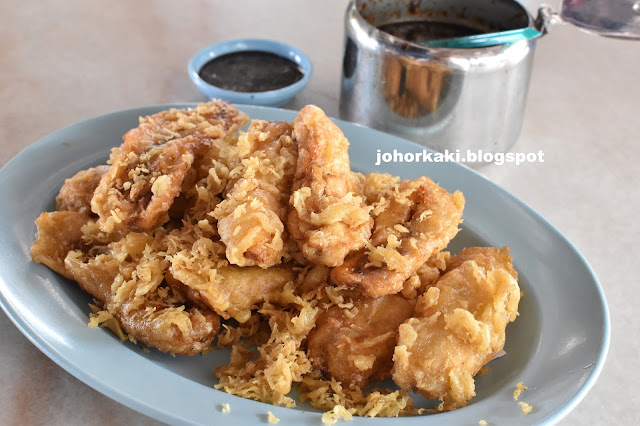 Johor-Mawar-Pisang-Goreng-Sambal-Kicap