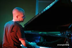 dan burglund magnus oström konser e.s.t jakarta