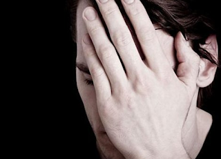 Υγεία: Ψυχικά προβλήματα προκαλούν τα χρέη