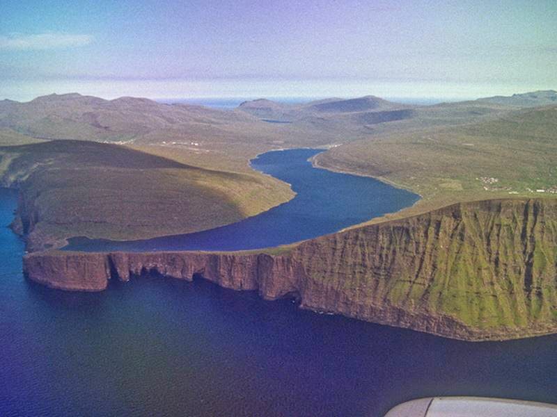 Lake Sørvágsvatn in Faroe Islands