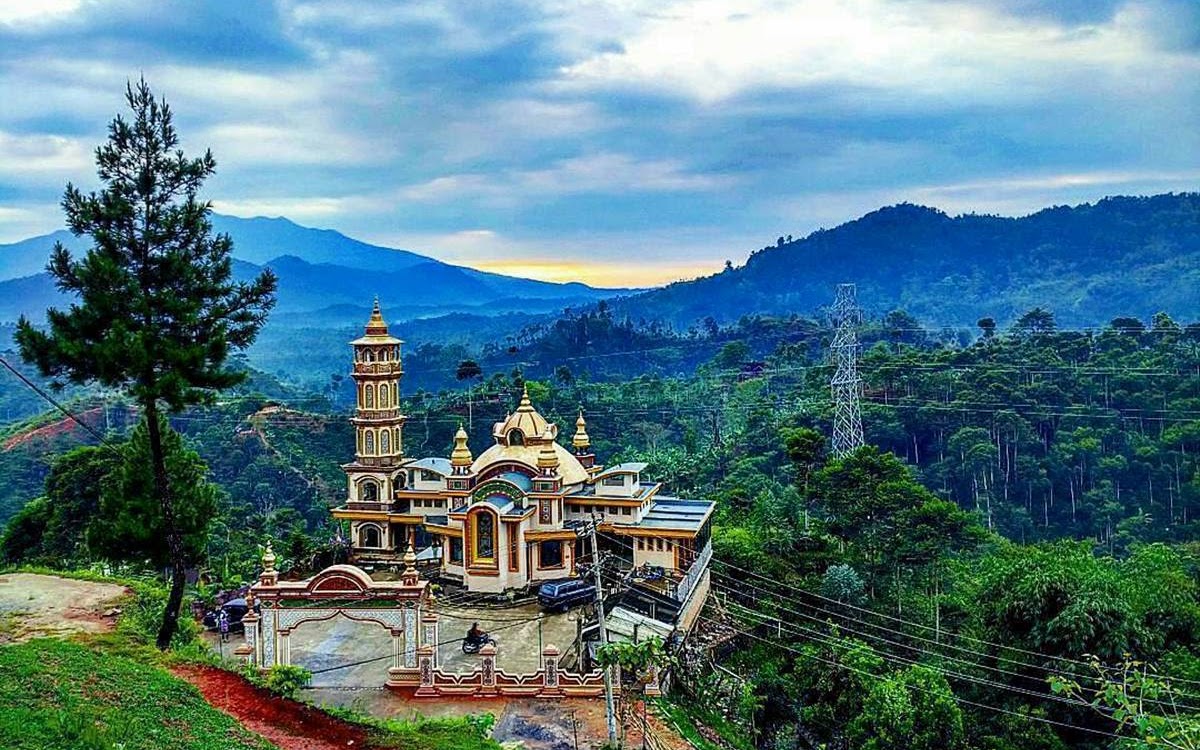 Gambar Wallpaper Komputer Bergerak - Gudang Wallpaper