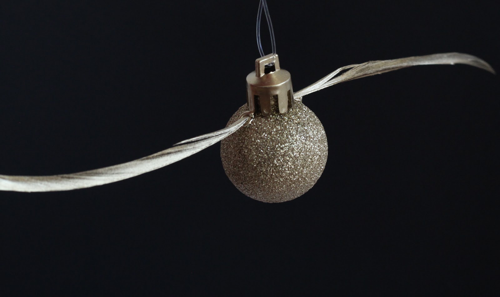 Harry Potter Golden Snitch Ornament - Savings Lifestyle