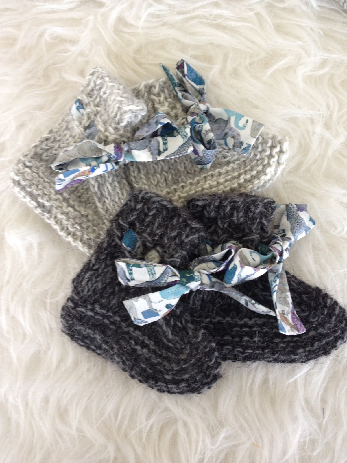 Strick Needles And Yarn